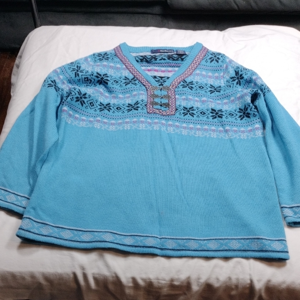 Denim 24/7 Women's Winter Sweater Size Medium